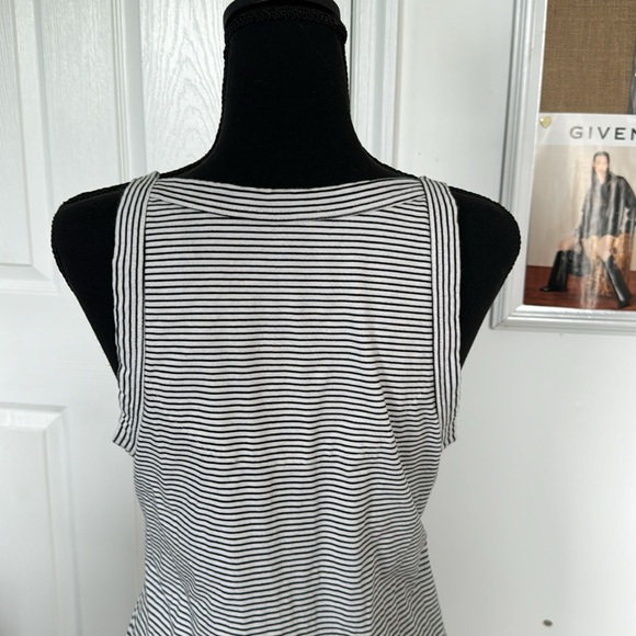 EUC Ella Moss Midi Dress with Ruffle Hem - Picture 3 of 4